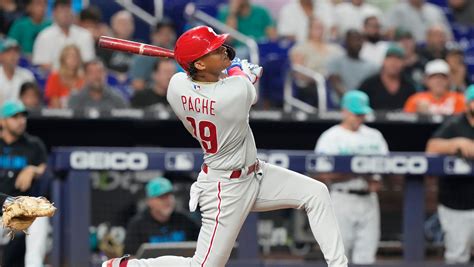 Pache’s pinch-hit, 2-run HR rallies Phils past Marlins for record-tying 13th straight road win